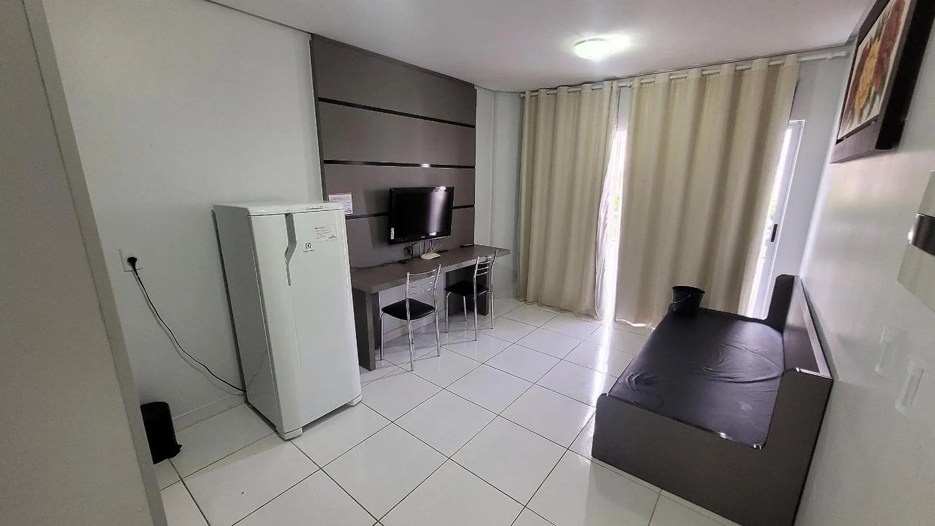 Lagoa Flat Service Rm Hopsedagem Caldas Novas